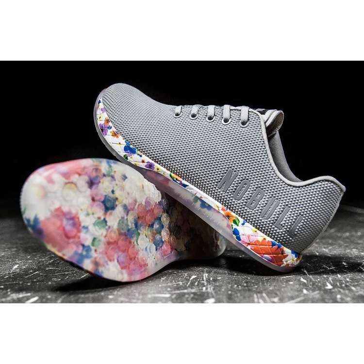 Tenis Deportivos Nobull Grey Daisy Trainer Mujer Grises Multicolor | MX-27572