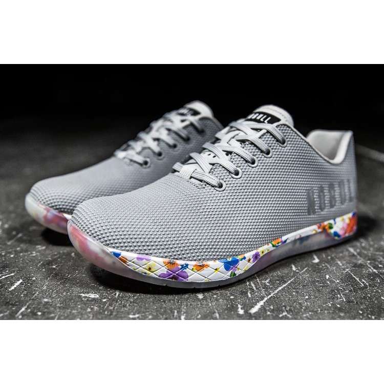 Tenis Deportivos Nobull Grey Daisy Trainer Hombre Grises Multicolor | MX-56452