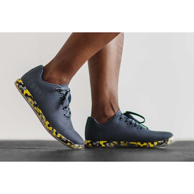 Tenis Deportivos Nobull Navy Radial Trainer Mujer Negros Amarillos | MX-24570