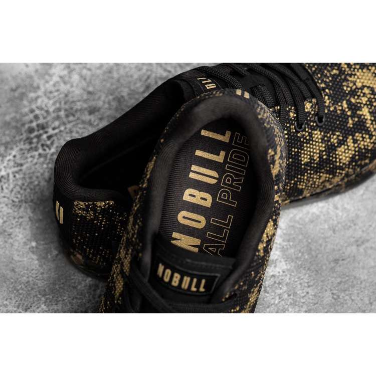 Tenis Deportivos Nobull Pride Trainer Mujer Negros Amarillos | MX-35197